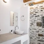 Kyon Kythnos Kanala