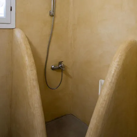 Kyon Kythnos Апартаменты Kanala