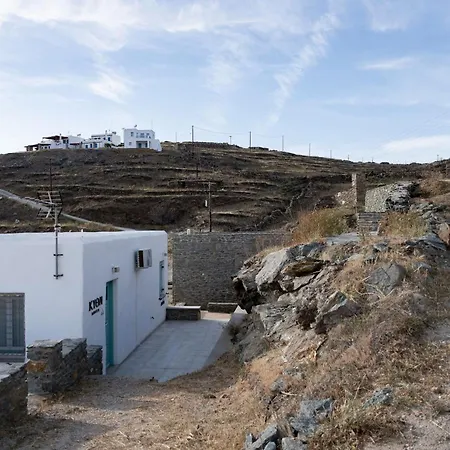 Kyon Kythnos Апартаменты *