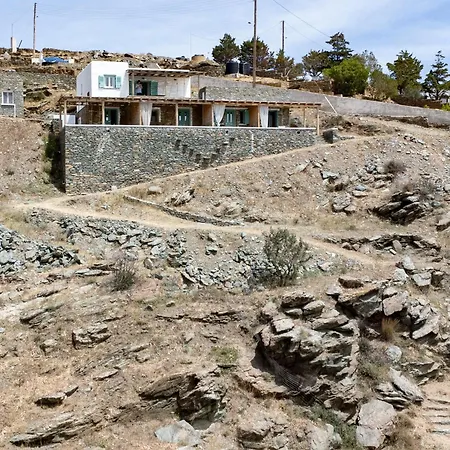 Апартаменты Kyon Kythnos Kanala