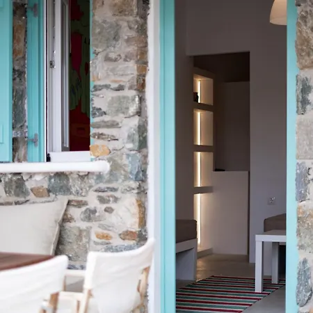 Апартаменты Kyon Kythnos Kanala