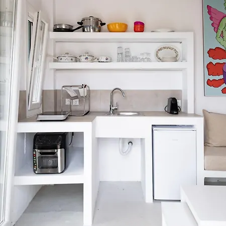 Kyon Kythnos Апартаменты *