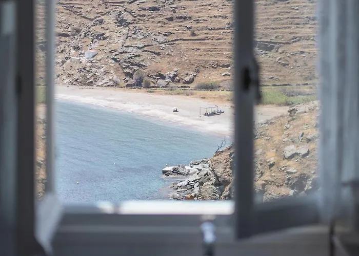 شقة Kyon Kythnos Kanala